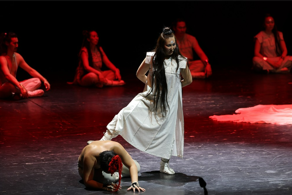 Театр Олонхо принимает участие в Днях Якутии в Казахстане