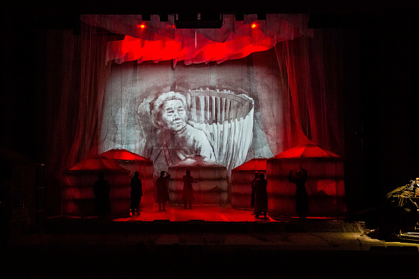 Бурятский театр Намсараева посвятил премьеру 85-летию победы на Халхин-Голе