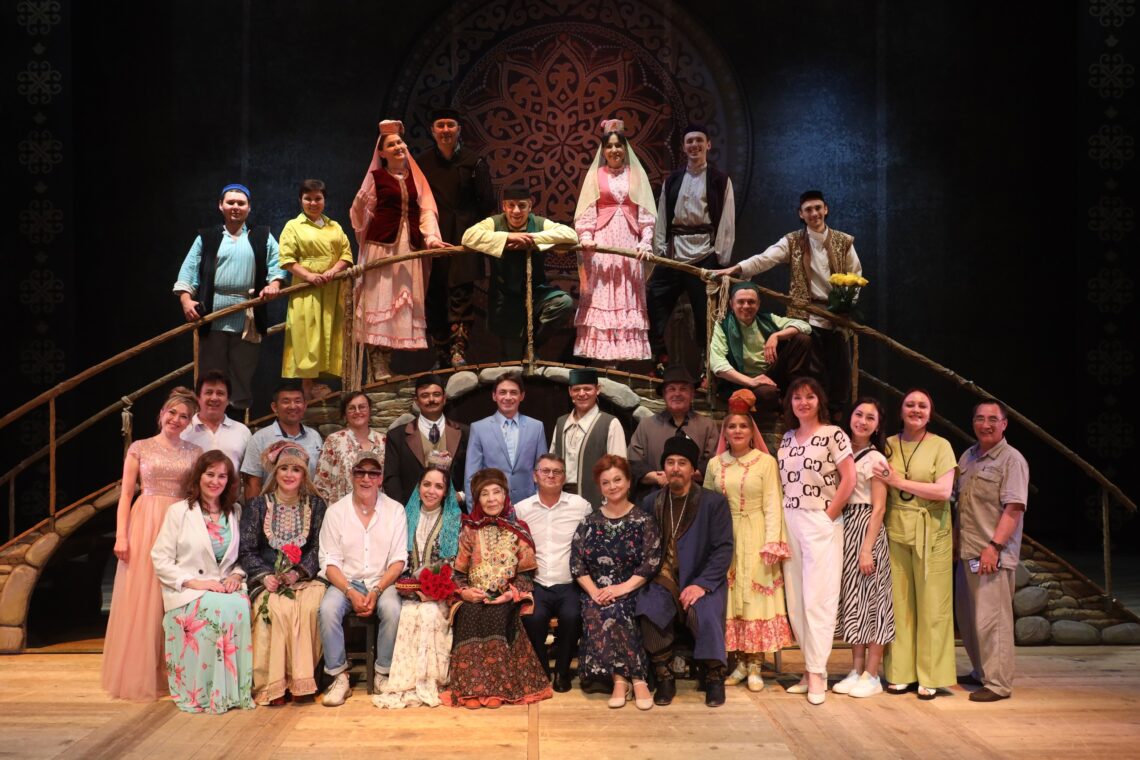 Уфимский татарский театр «Нур» подвел итоги 32-го творческого сезона